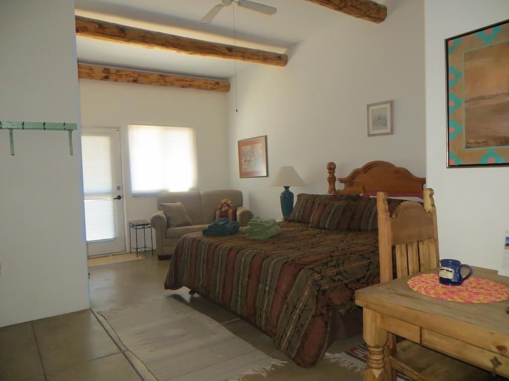 Rancho Milagro Bed & Breakfast Elgin Номер фото